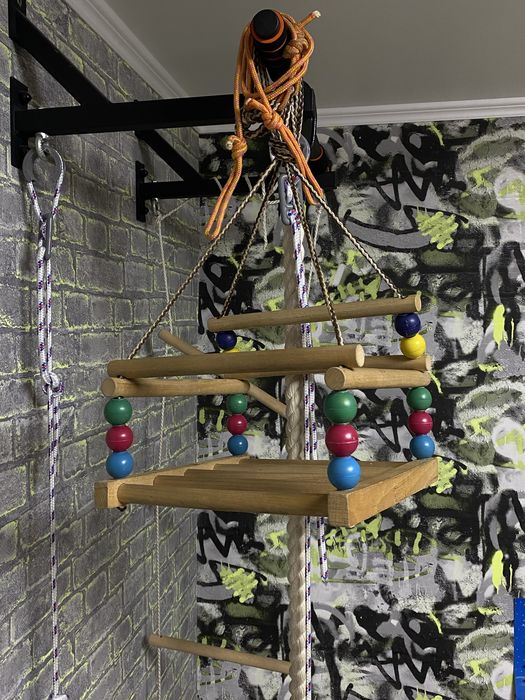 качели детские деревянные