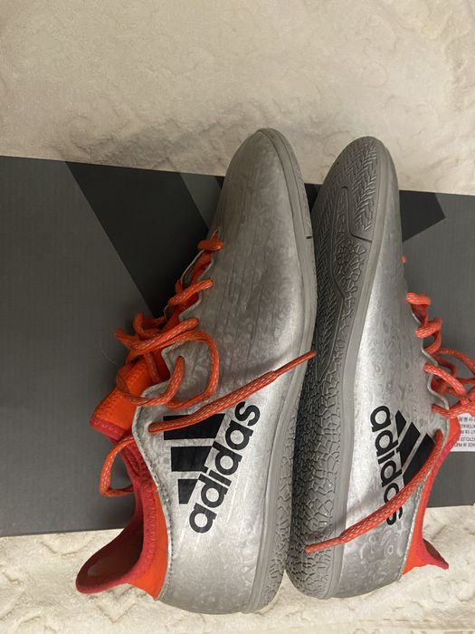 Бутсы оригинал продается