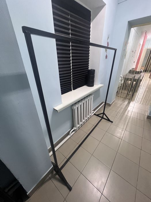 Продам стулья и рейл