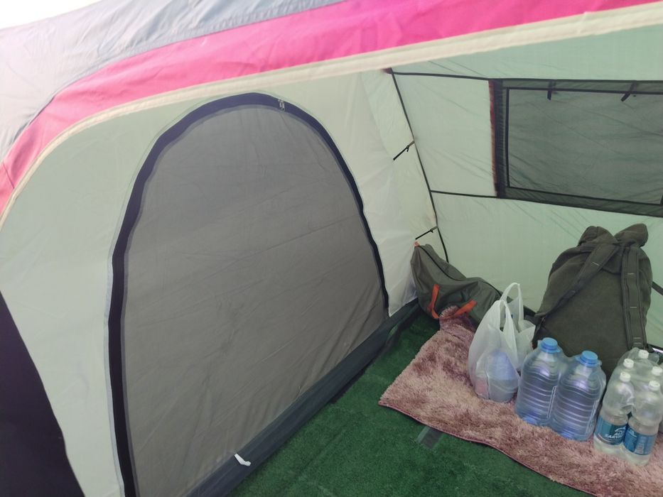 Продам палатку четырех местная