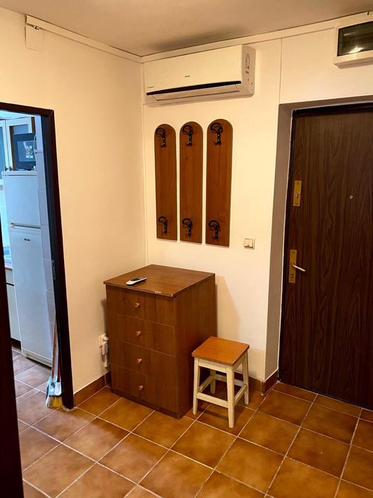 Inchiriere garsoniera Calea Vitan langa Bucuresti Mall