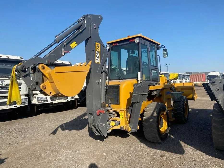 Экскаватор-погрузчик WZ30-25 в наличии!
