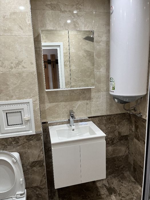 Дава се под наем Тристаен апартамент в Бургас, Славейков - 60 кв.м за 510 € - Снимка #14