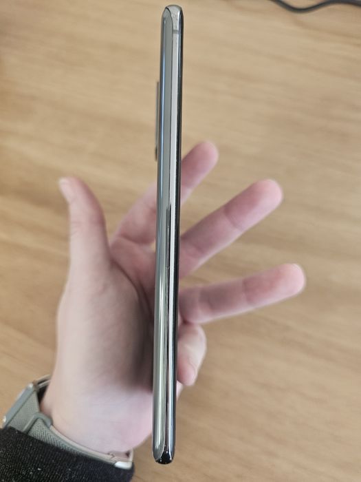 Samsung s20 plus Cosmic Gray