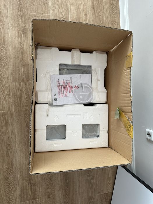 Музыкальный центр LG