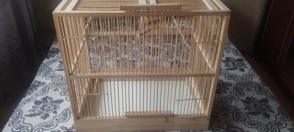 Продам клетку ,с дерева