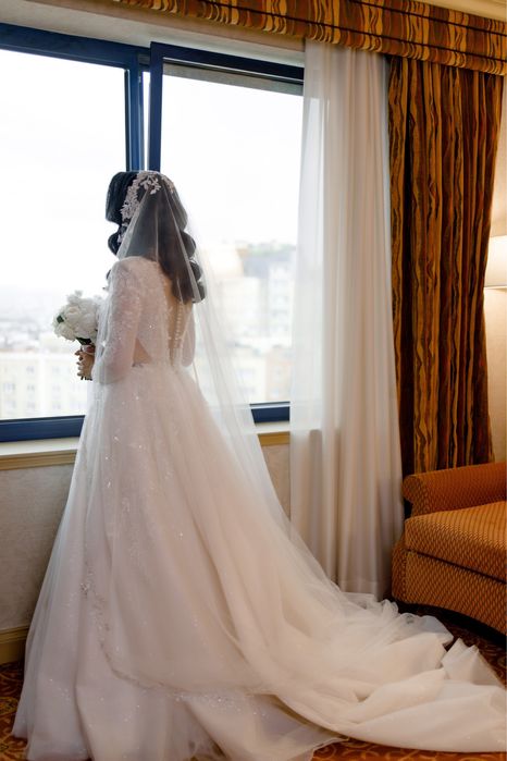 Свадебное платье