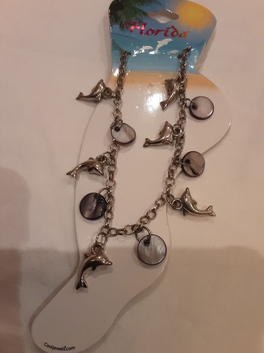 Гердани гривна за крака и обици