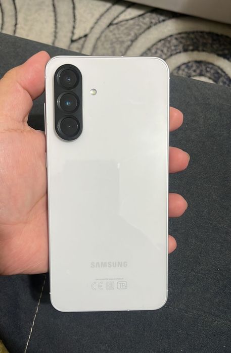 Самсунг А56 256 гб