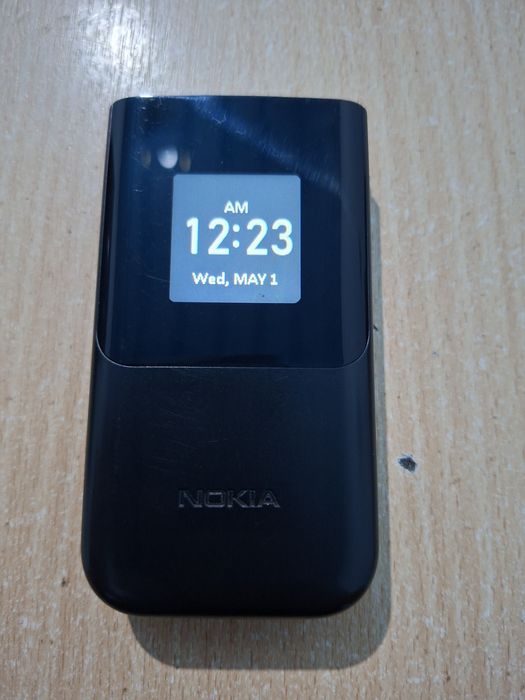 Knopkali telefon N2720 flip. 2 sim kartali telefon