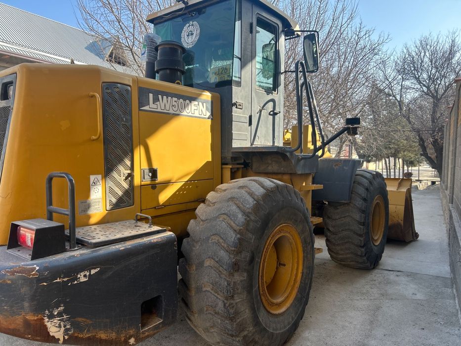 Аренда Погрузчик 3 куб