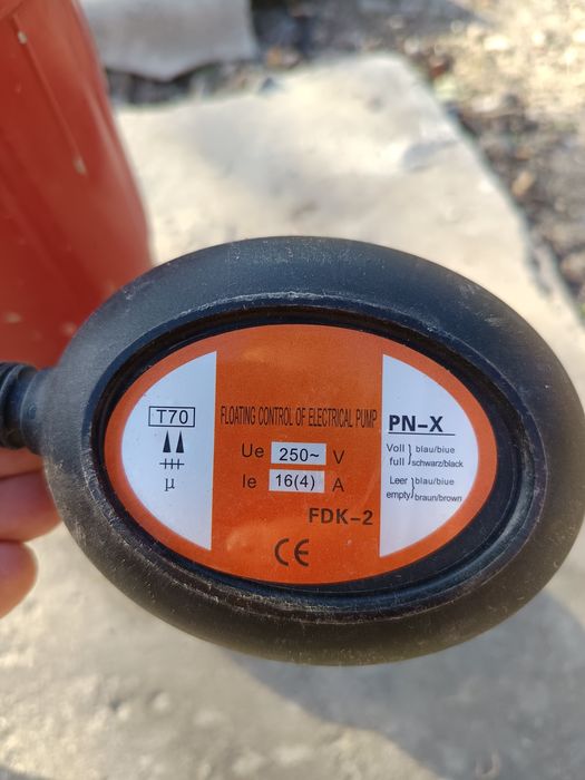 Pompa submersibila etajata cu turbine