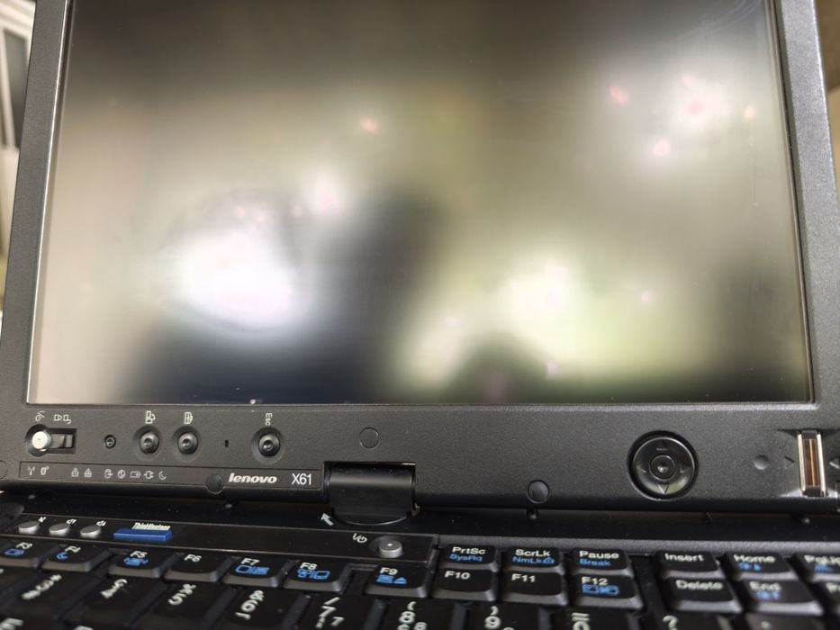 Lenovo Thinkpad x61- touchscreen- за части