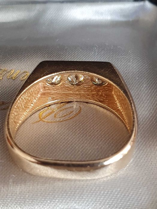 Putere eleganta ghiul unicat power TANK aur masiv si diamante naturale