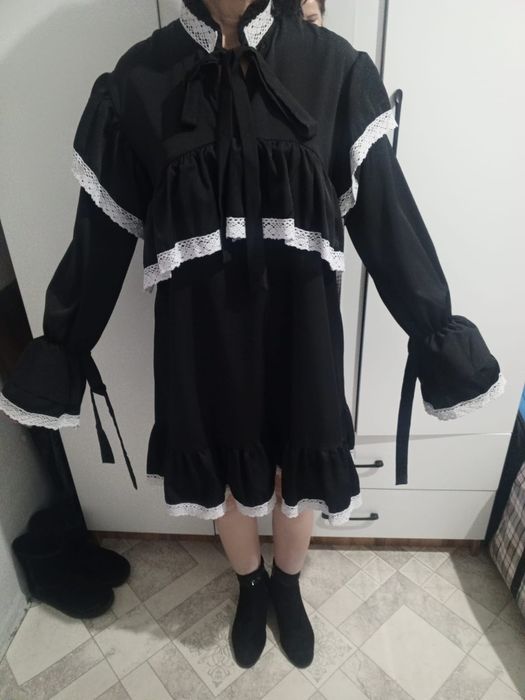 Продам красивые женские платья