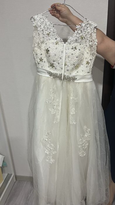 Продам свадебное платье