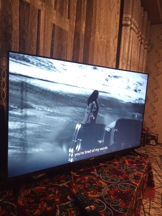 Smart android telvizoʻr