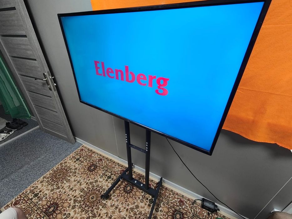 Продам телевизор Elenberg