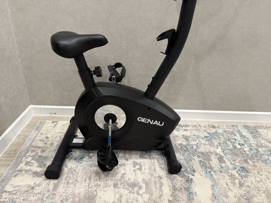 продам велотренажер Genau