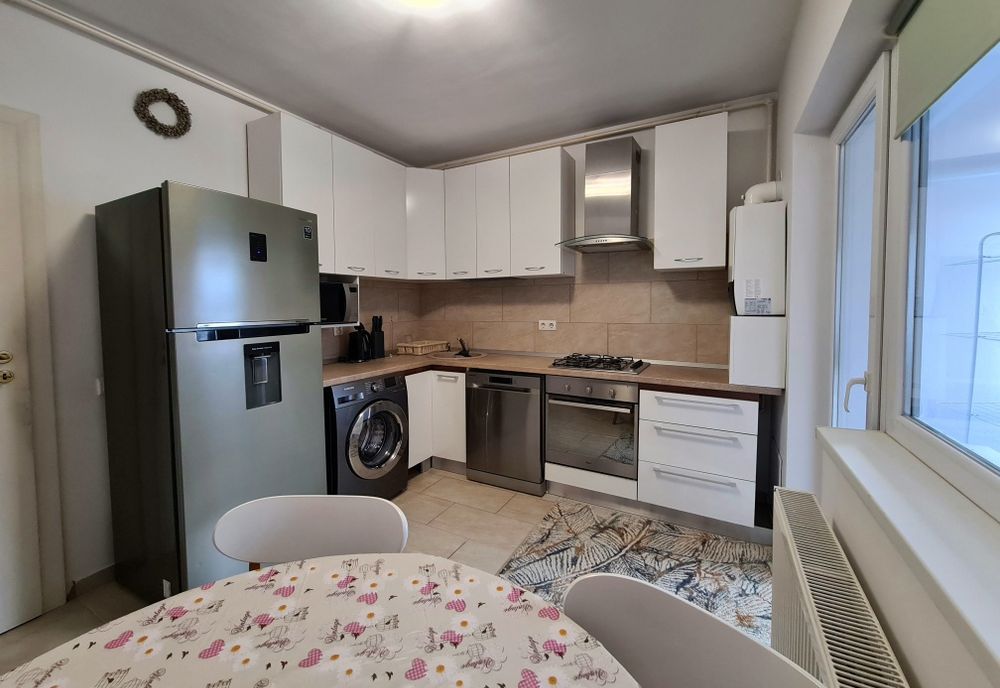 (PERS. FIZICĂ) Închiriez apartament 2 camere