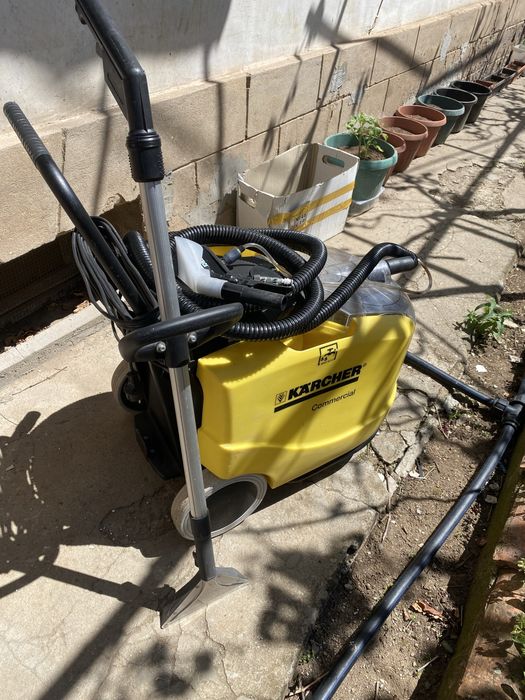 Karcher puzzi 300S перяща машина