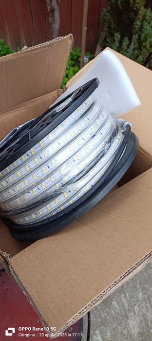 Vand bandă led Woltz, 50m, nouă în cutie.(2buc)