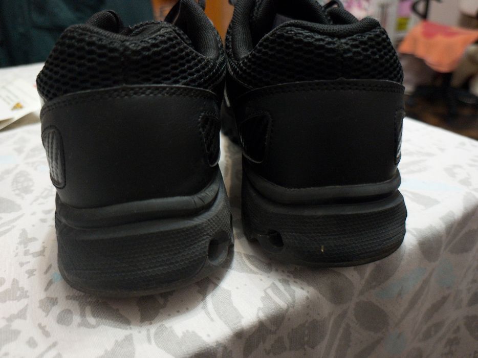 Маратонки K Swiss