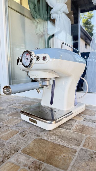 Vand espressor de cafea