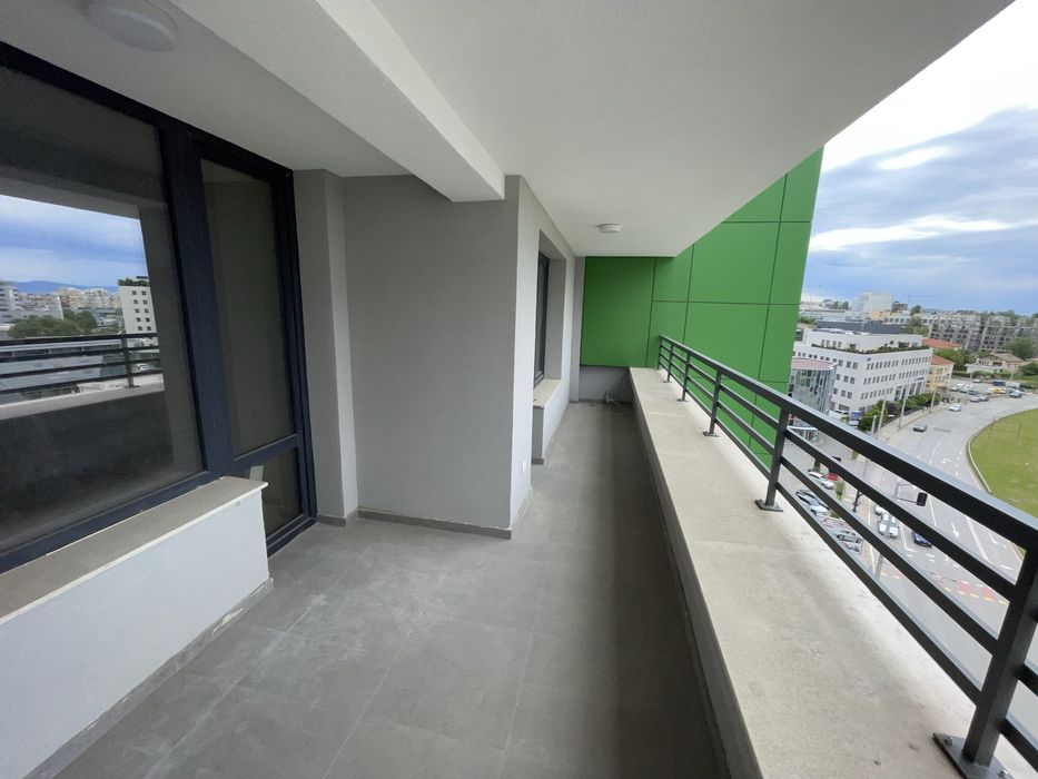 Двустаен Апартамент в Дружба