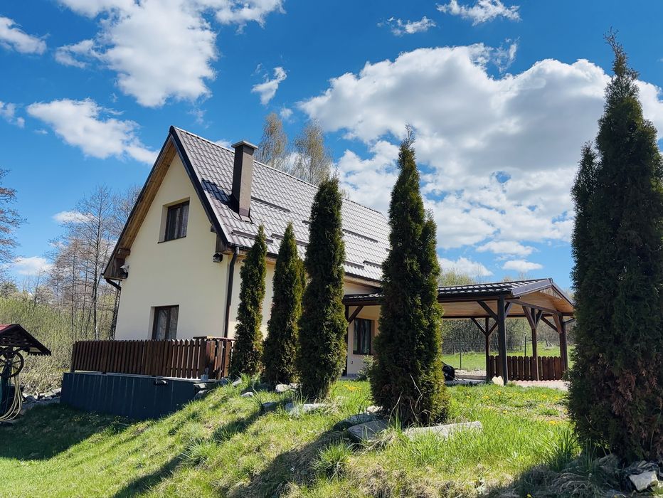 Cabană Rustică de inchiriat