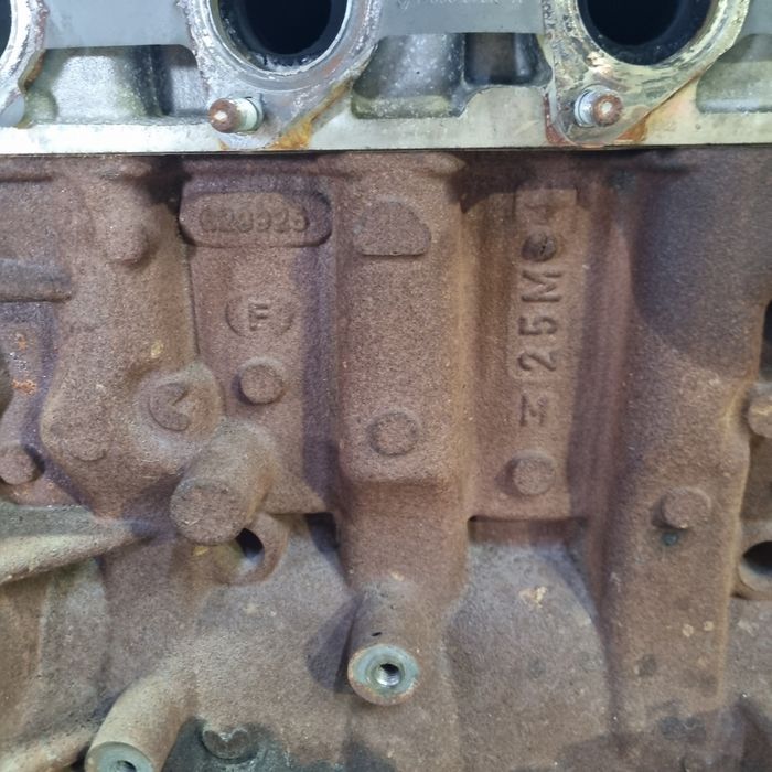 Motor Dacia Duster 1.5 Dci 2010 - 2013 110CP Manuala K9K (1591) Diesel Injectie Continental 4x2 K9KJ896 Garantie