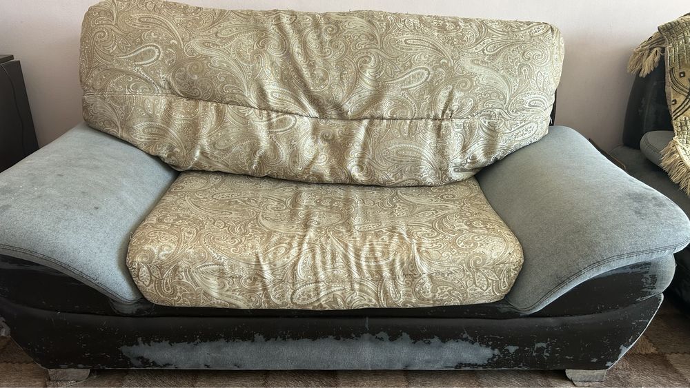 Мягкий уголок отдыха