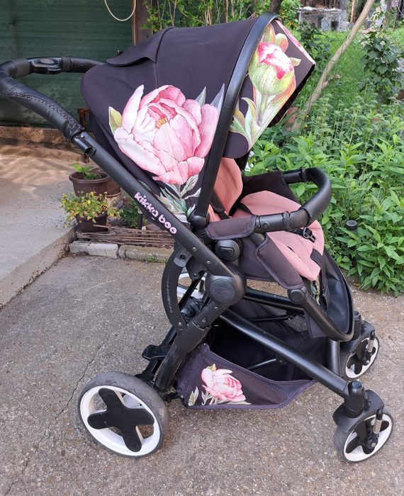 Бебешка количка KIKKA BOO