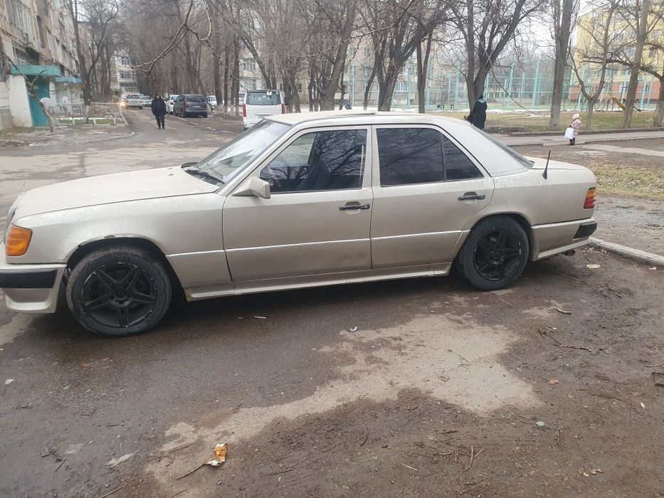 Мерс 2.8 плита мотор