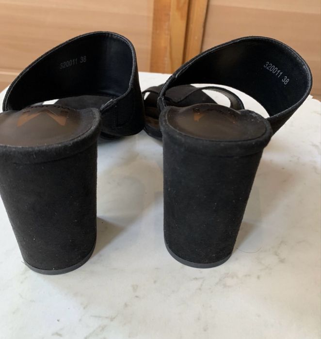 Новая женская обувь