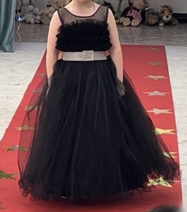 Продам платье детское