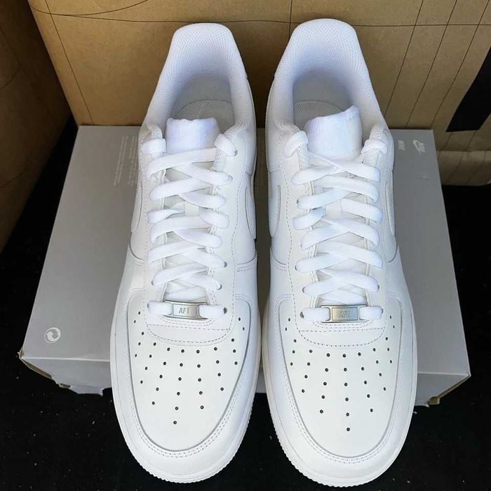 Nike Air Force 1 Triple White (40% reducere)