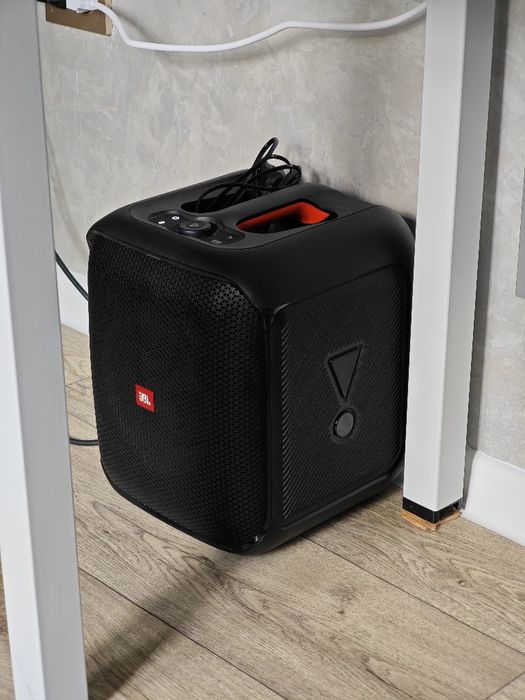 Jbl partybox encore essential