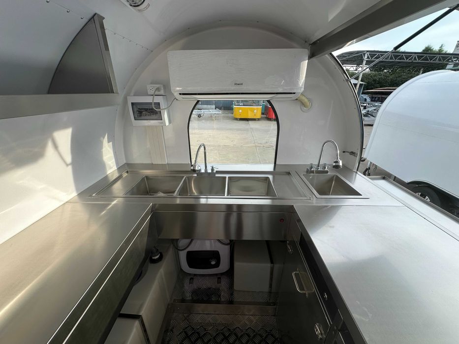 Каравана за бързо хранене- Food truck.