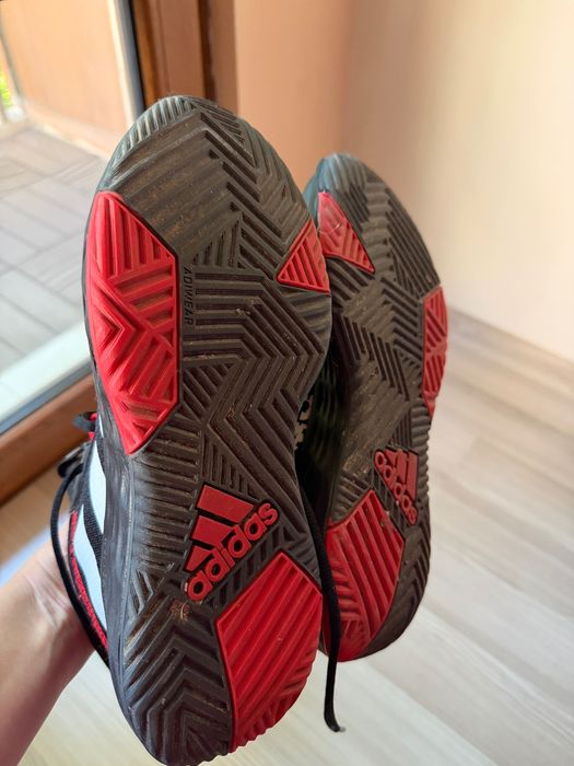 Маратонки Adidas