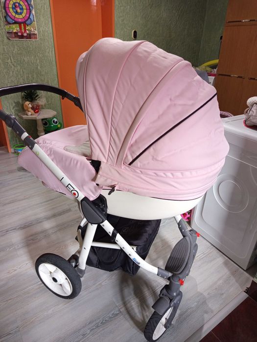 Комбинирана Бебешка количка на Dada Paradiso с кош за кола