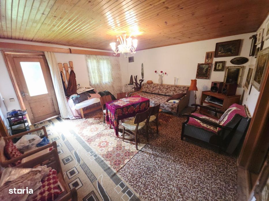 Casă De Vanzare Sat Bistrita