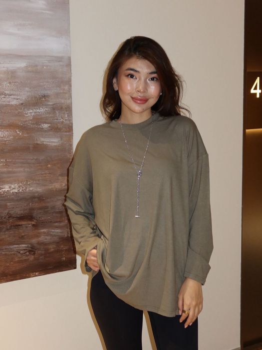 Лонгслив .Размер стандарт подойдет до54 р