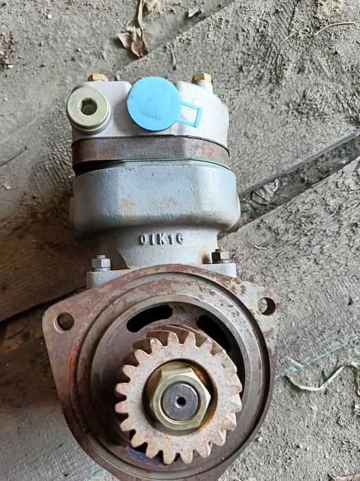 Воздушный компрессор