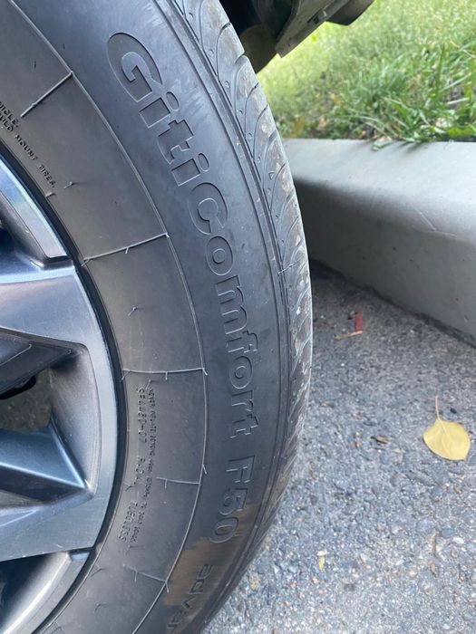 Шины летние 235/65/18