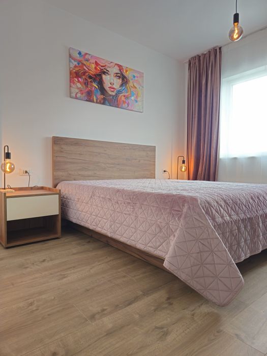 Inchiriez apartament 2 camere etaj 2, lift, Focsani zona Garii regim hotelier 300