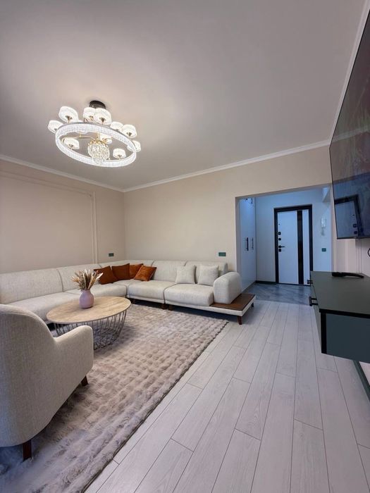 Саид Барака 2/5/9 65кв.м евро ремонт с мебелью и техникой срочно