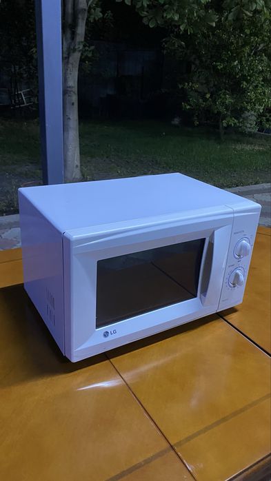 Микроволновка LG