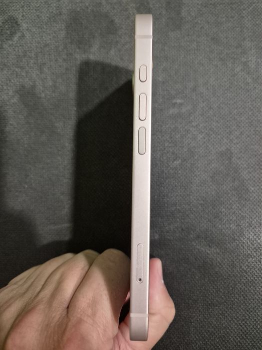 iPhone 17e 8/256