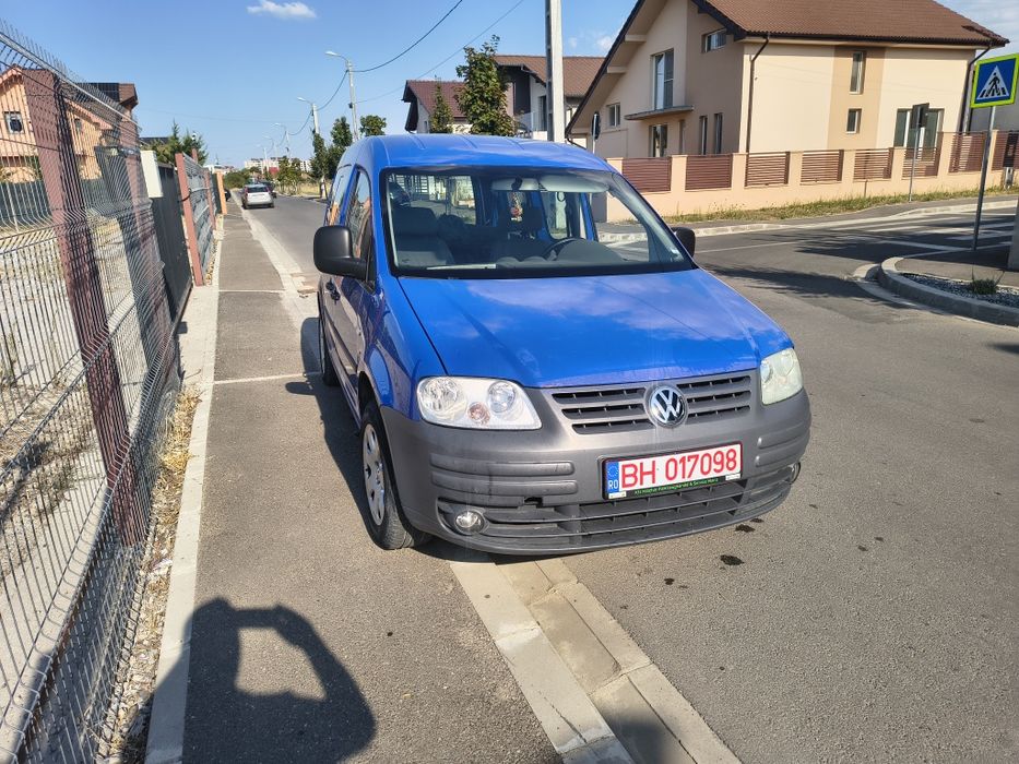 VOLKSWAGEN Caddy